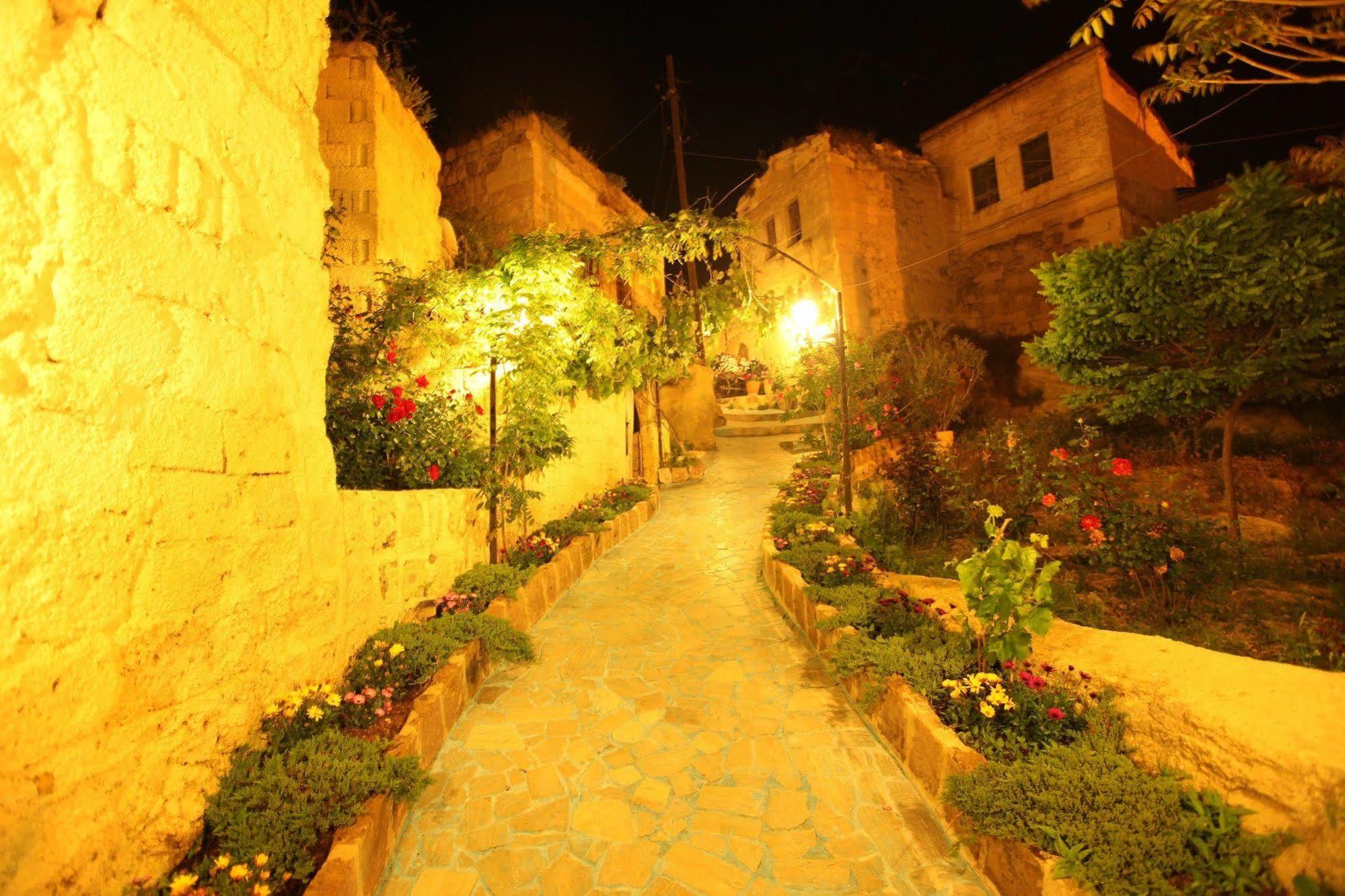 Blue Valley Cave Hotel Урґюп Екстер'єр фото